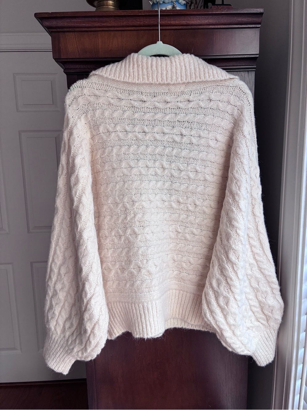 POL Cream Surplice Cable Knit Balloon Sleeve Sweater NWOT Size S - Picture 10 of 11